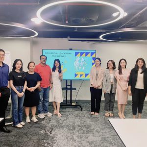 z4972969883908_77b755874534fd152d675094c2fc13be